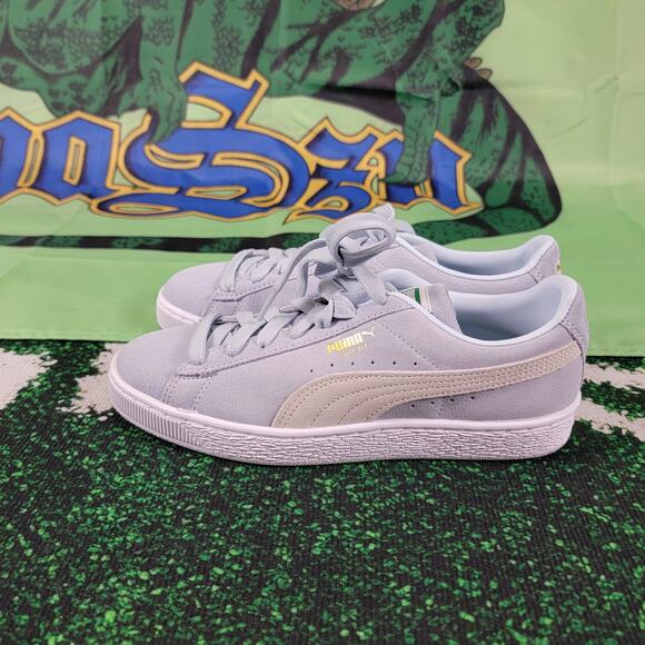 PUMA Suede Classic XXI Womens Sz 7.5 Icy Blue/White 38141085 - Picture 3 of 10